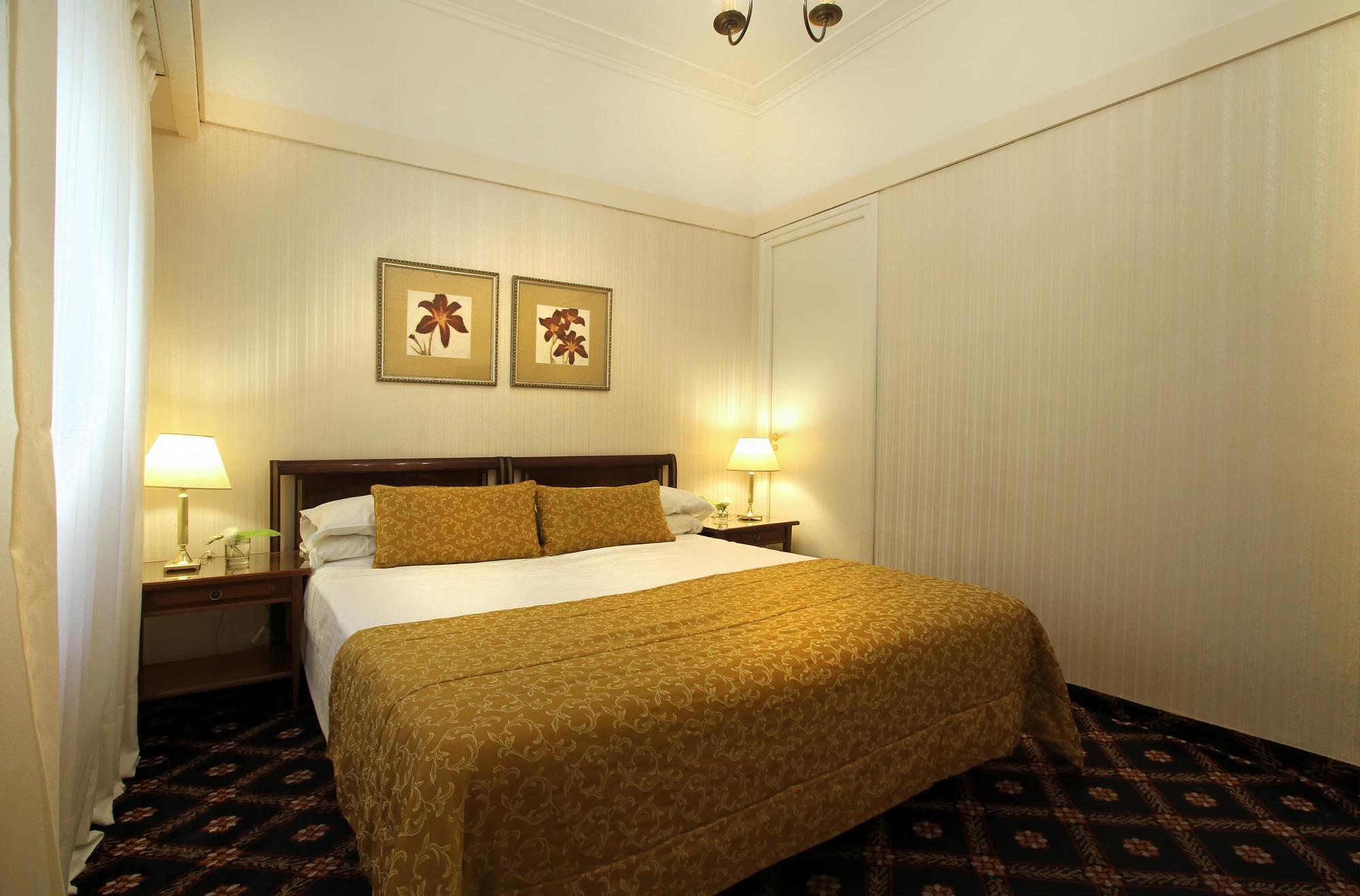 Carsson Hotel Downtown Буэнос-Айрес Экстерьер фото